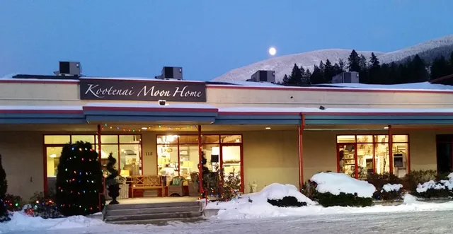 Kootenai Moon Furniture