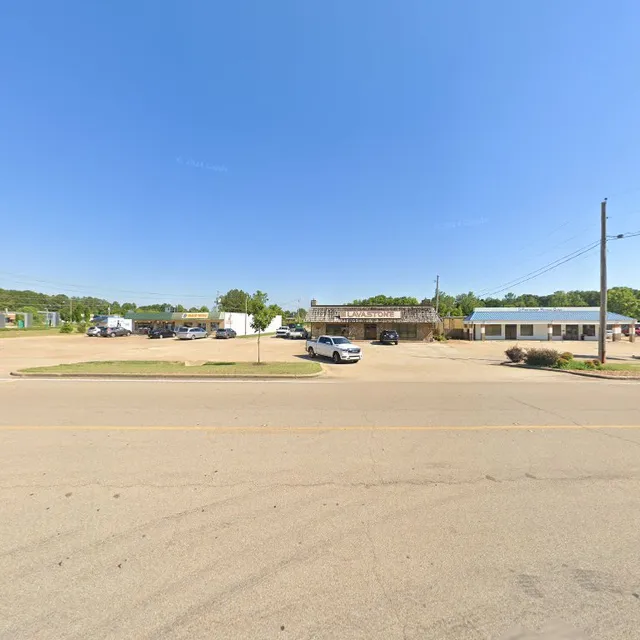 Henrys wine and liquor