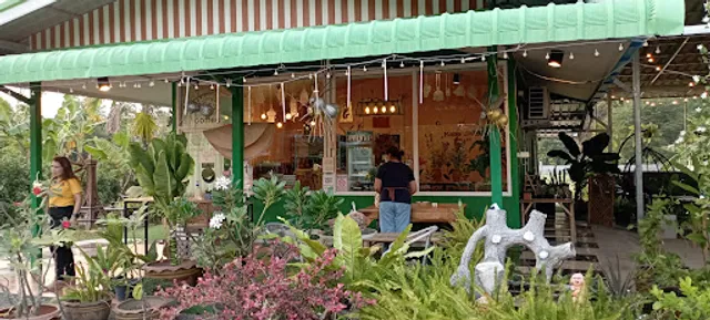 Pandan Leaves Home Cafe