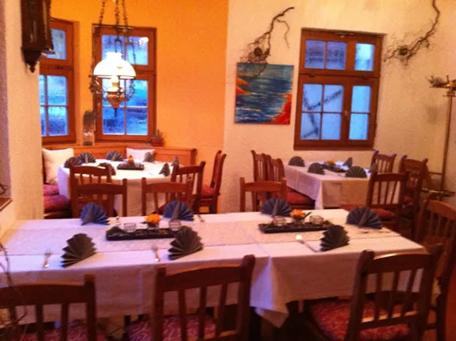 Weinstube Zom Bäcka Dais