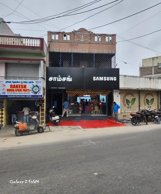 Samsung Experience Store - Akshay Agencies - Kamaraj Colony