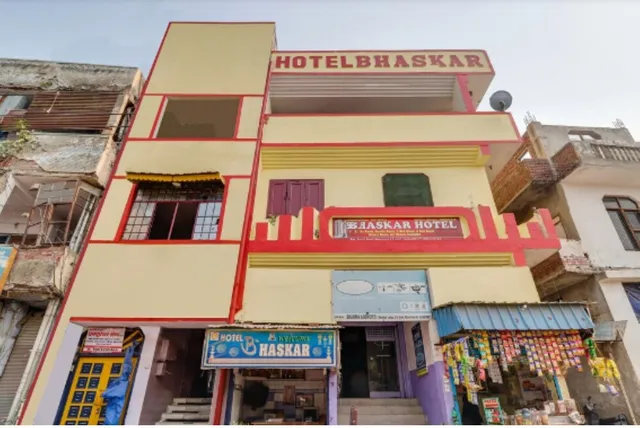 Bhaskar Hotel