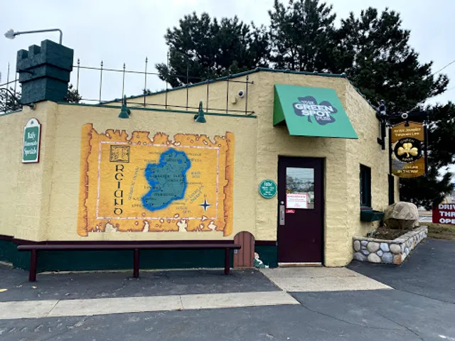 Green Spot Pub