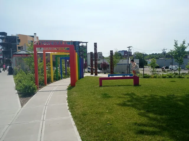 Liberty Park (Gateway Plaza)