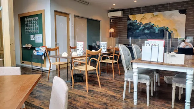 TEA HOUSE laCASA 安城店