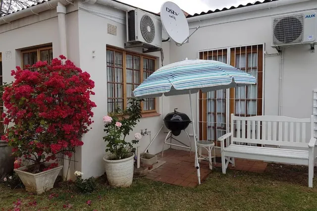 Innes Road Durban Accommodation Private Double Room with Private Bathroom