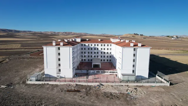 yıldırım beyazıt öğr.yurdu ve apat