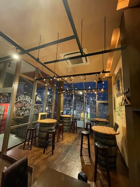 イタリアンバルNORANEKO（ノラネコ）