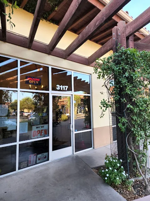 El Rosal | Bar & Grill