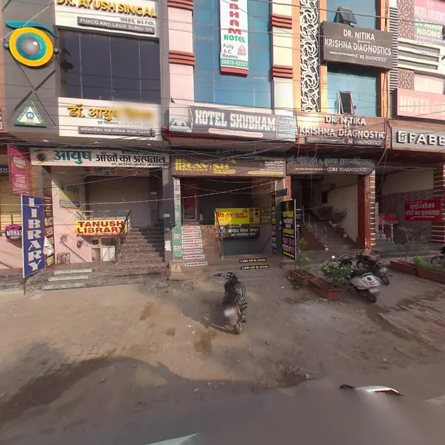 OYO 48299 Hotel Decent