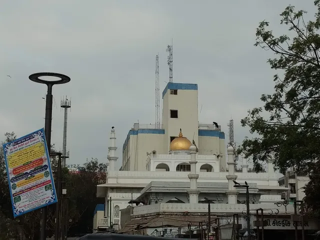 Alif Ki Masjid Bhadra