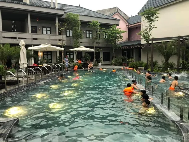 Khách sạn Hồng Lĩnh