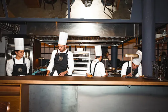 Público - Cuina de Mercat | Restaurante y Wine Bar en el Eixample, Barcelona