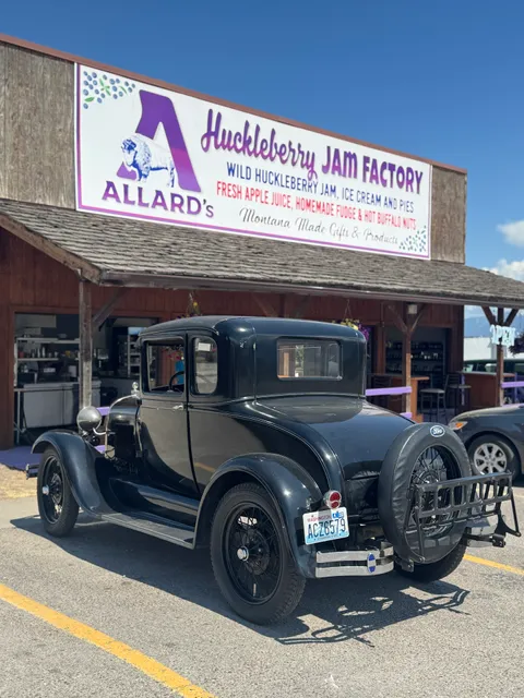 Huckleberry Jam Factory