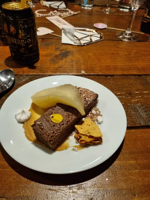 Bechamel Market Kitchen