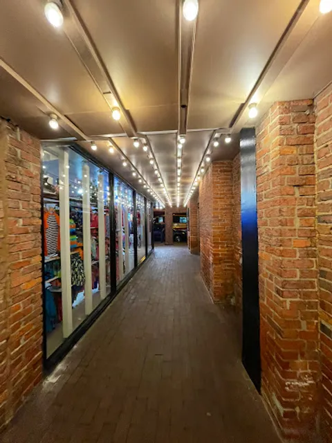 Häagen-Dazs Ice Cream Shop