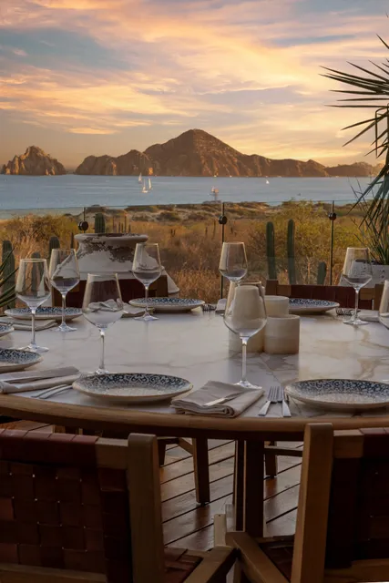 Ilios | Greek restaurant in Cabo