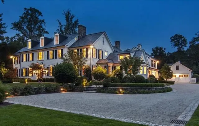 Deerpath Custom Builders, llc