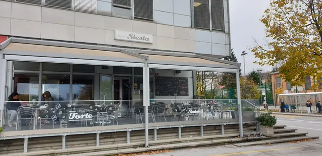 Qubik caffe, Petra Grah s.p.