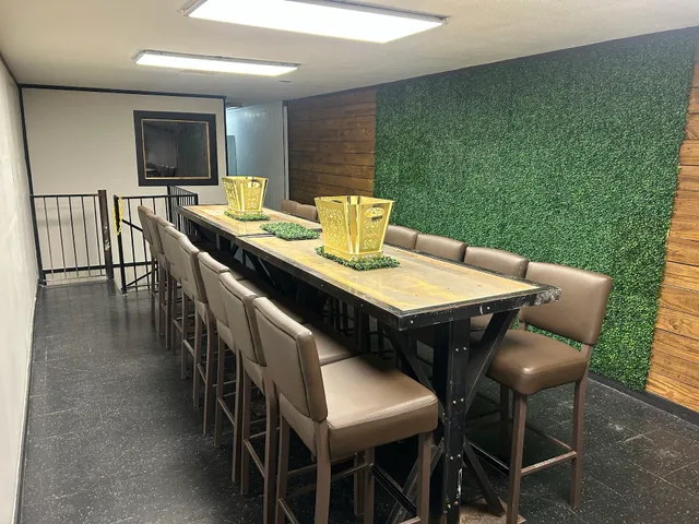 Lonestar Bar and Backyard