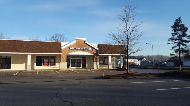 Mattress Firm Glastonbury