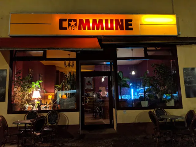 Cafe Commune