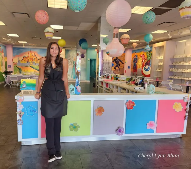 Bees Arts & Crafts Studio Huntington