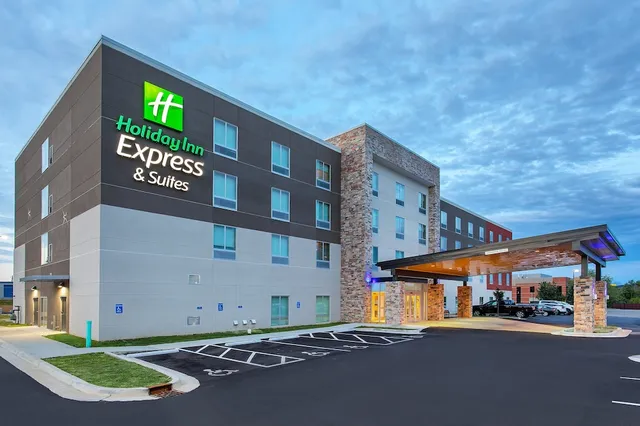 Holiday Inn Express & Suites la Grange - Louisville Area NE, an IHG Hotel