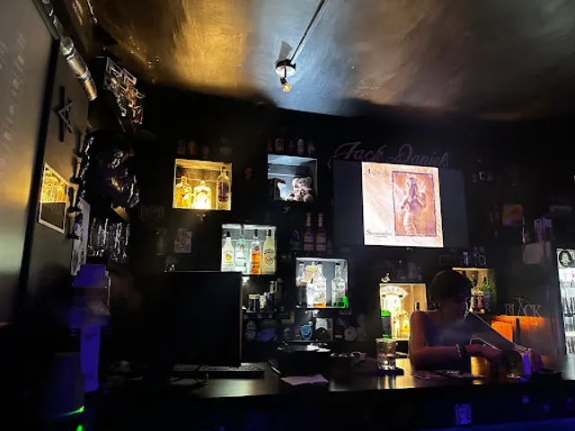 Black Metal Pub