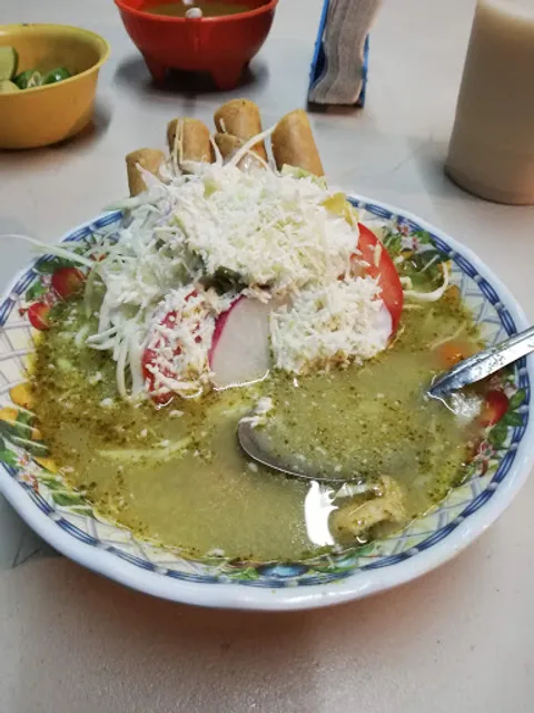 Antojitos Perlita
