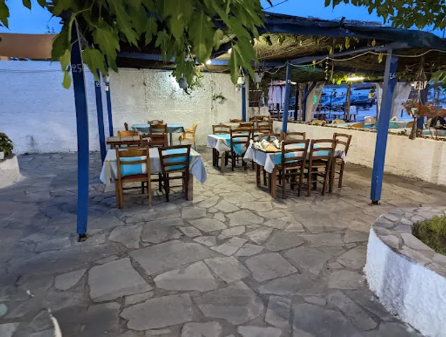 Ammos Beach Bar