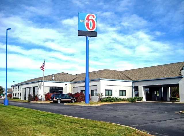 Motel 6 Rothschild, WI