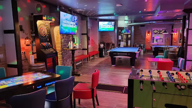 48 American Sports Bar & Diner