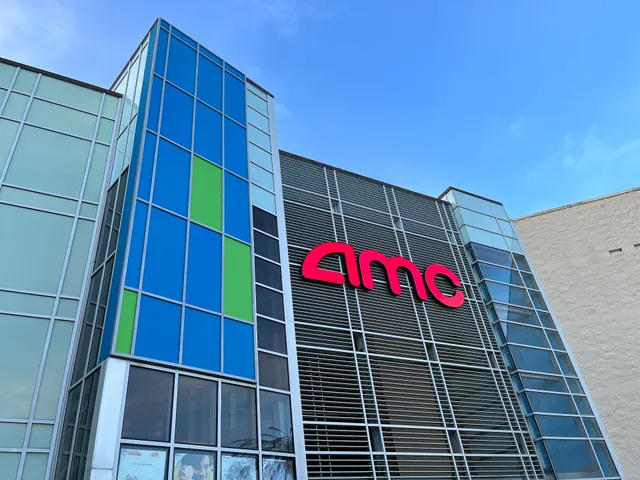 AMC Port St Lucie 14