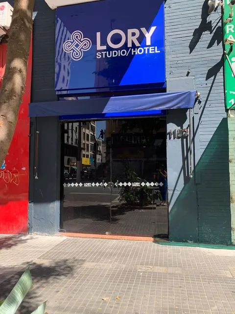 Lory Studio Hotel