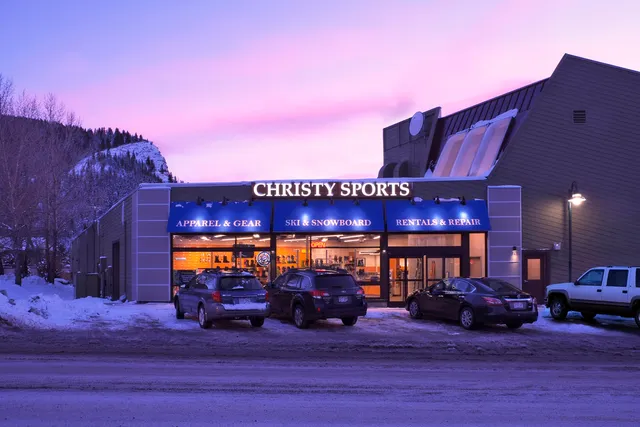 Christy Sports Avon