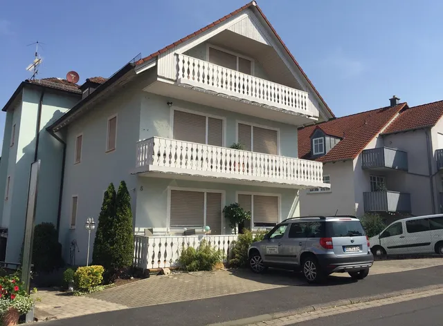 Hotel-garni "Zum Weinkrug"