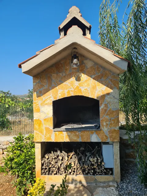 KUCA ZA ODMOR BOŽENA