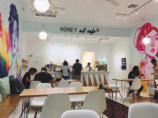 Honey Art Cafe (Currently moving - reopening soon in the Heights!)