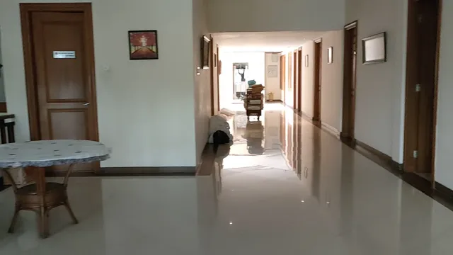 Kertanegara Premium Guest House