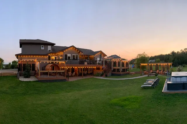 The Dragonfly Inn Sherwood Park