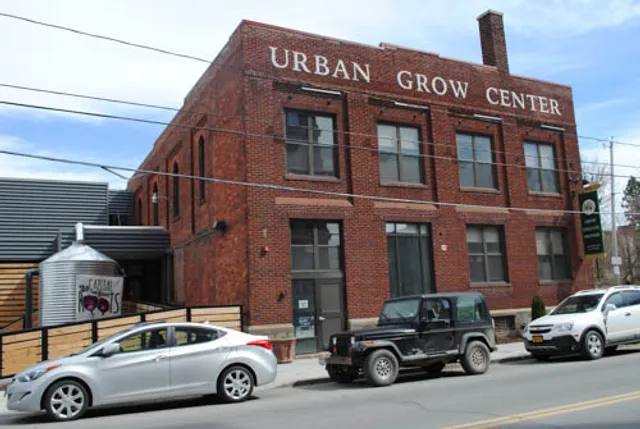 Urban Grow Center Market