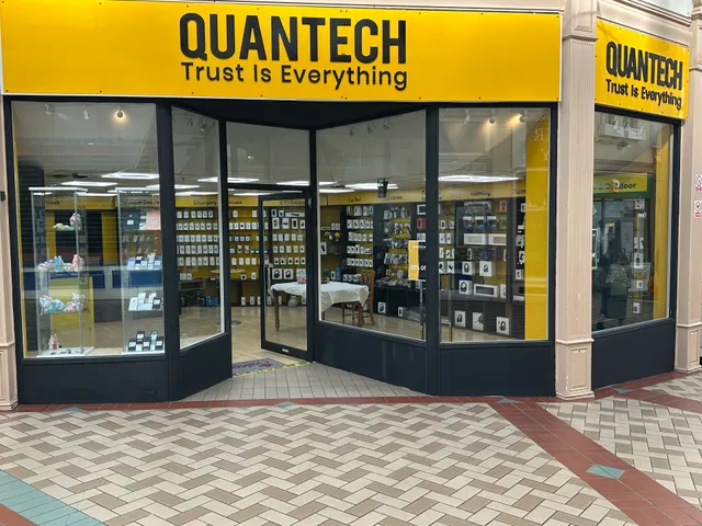 QuanTech Taunton - Repairs, Tech, Accessories