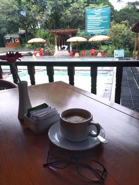 Kimannis Family Restaurant