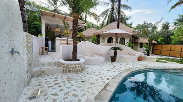 Tiu Oasis Boutique Resort & Hotel