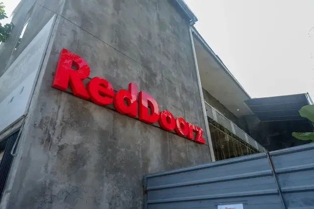 RedDoorz near Jumbo Mall Sragen