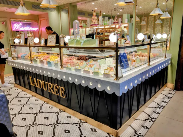 Ladurée Gare de Lyon