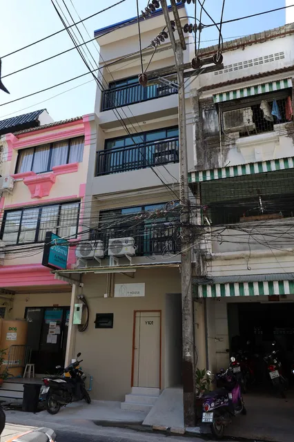 Y house patong ห้องเช่ารายเดือน