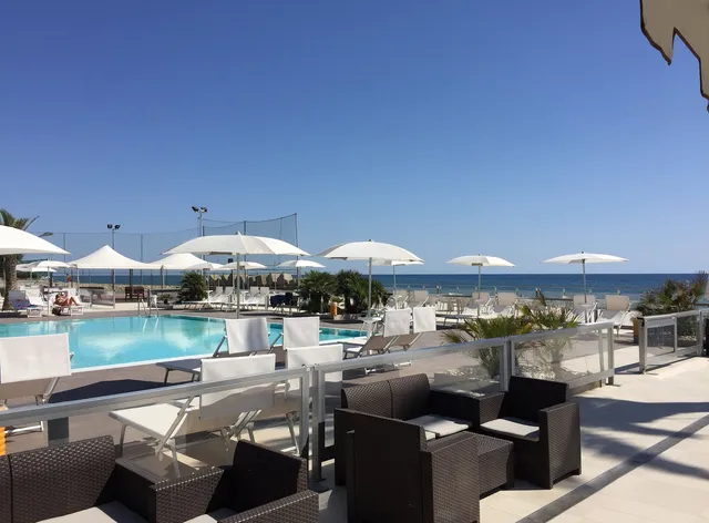 VILLAGE HOTEL COPACABANA