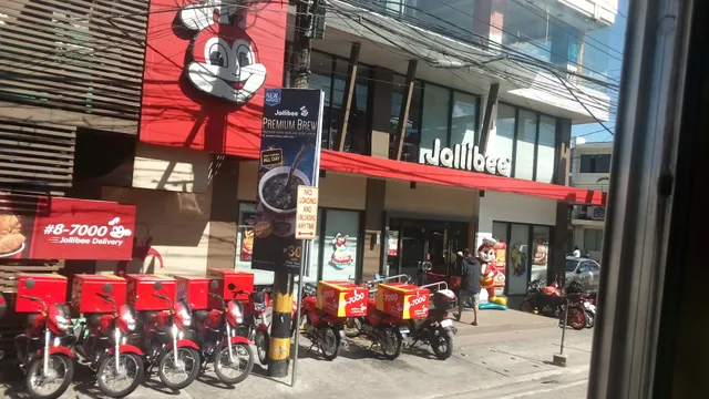 Jollibee Mayon